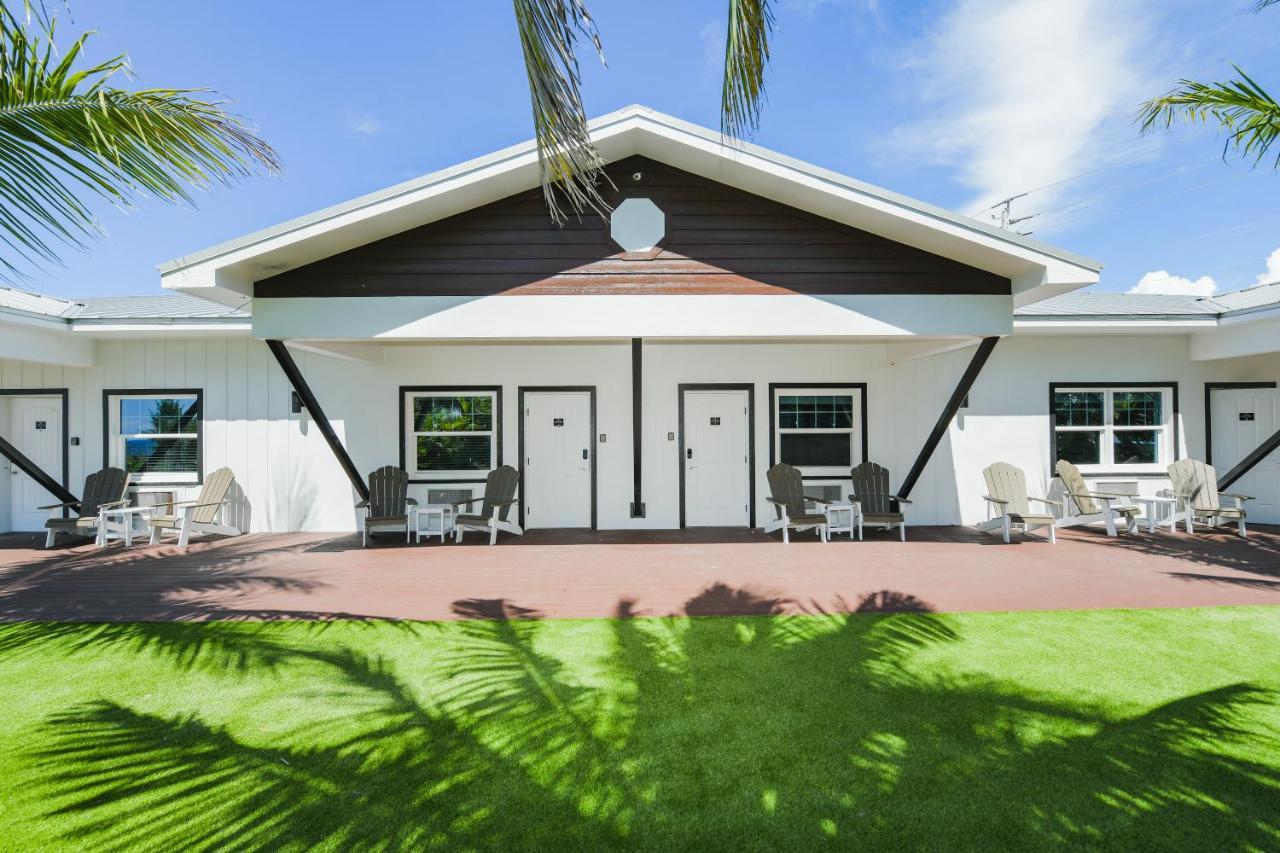 Casey Key Resorts - Beachfront 诺科米斯 外观 照片